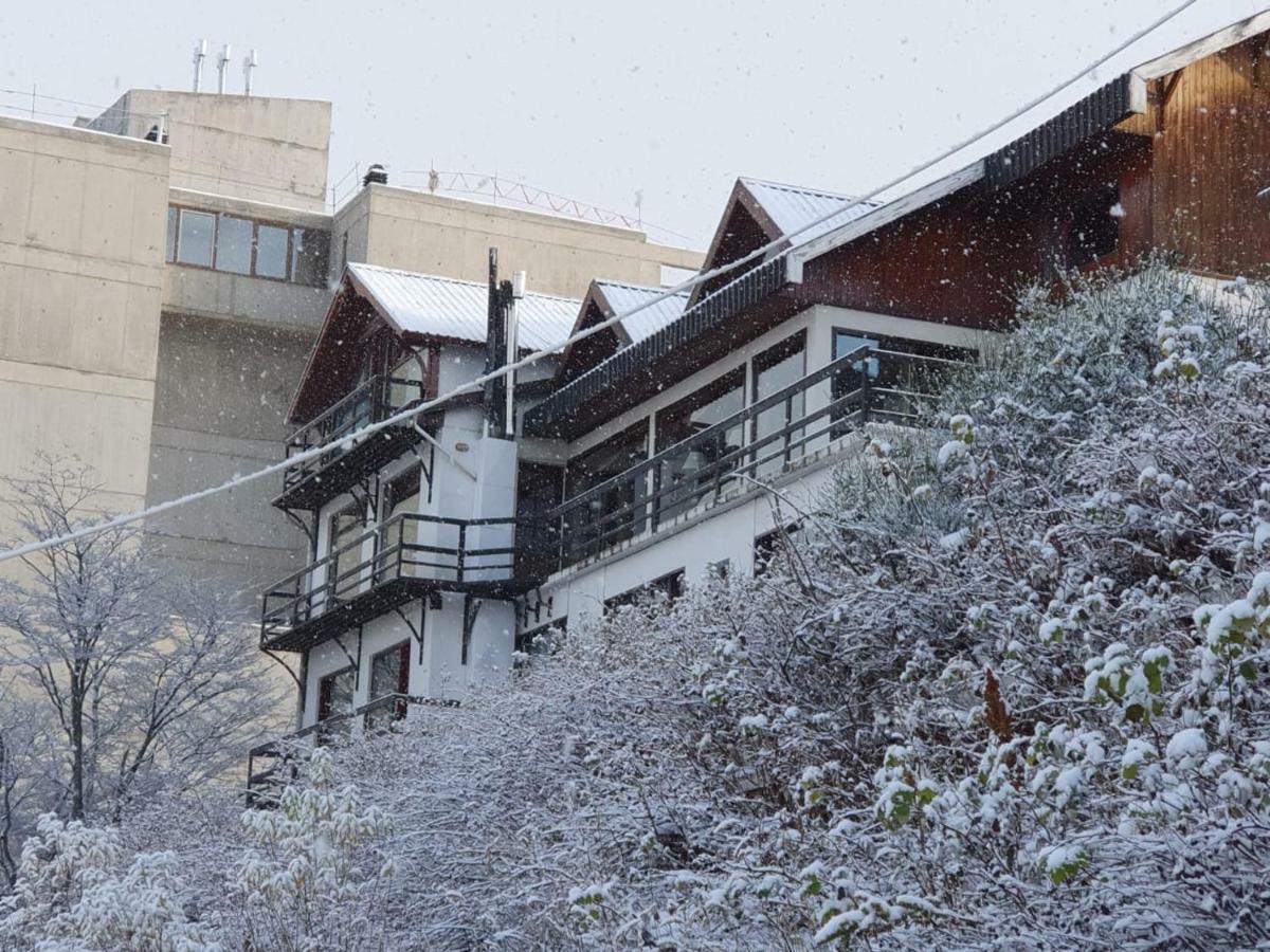 Hosteria Residencia Linares 우수아이아 외부 사진