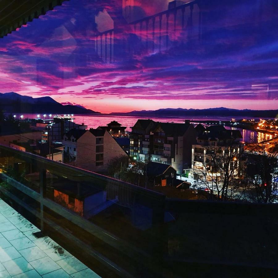 Hosteria Residencia Linares 우수아이아 외부 사진