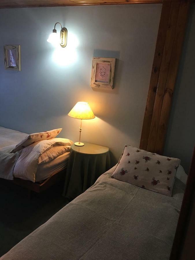 Hosteria Residencia Linares 우수아이아 외부 사진